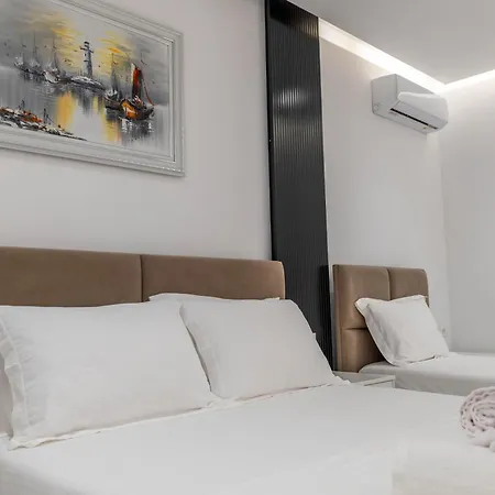 Apartment Margarita Ksamil